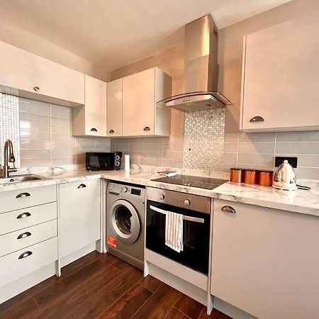 Lovely Studio Close To Brighton Station Екстериор снимка